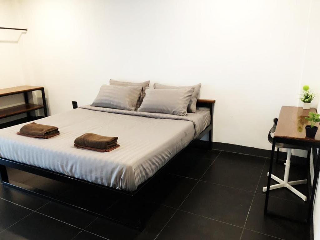 Bed Tel