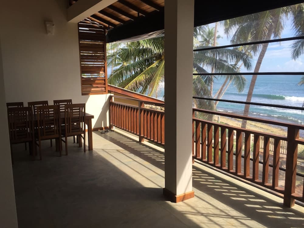 Chillax Villas