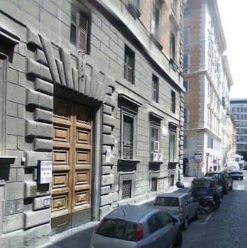Clarin Hotel