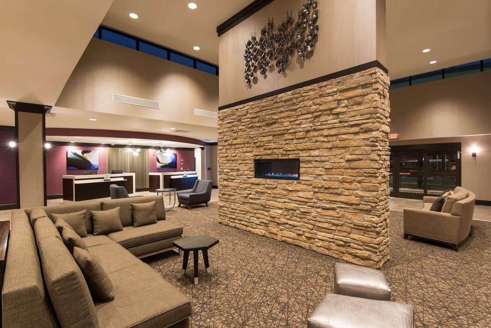 DoubleTree by Hilton Schenectady Downtown