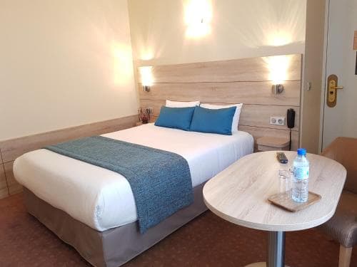 Hotel Champerret Elysees