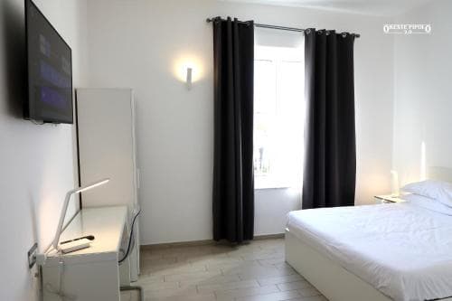 Up Hotel