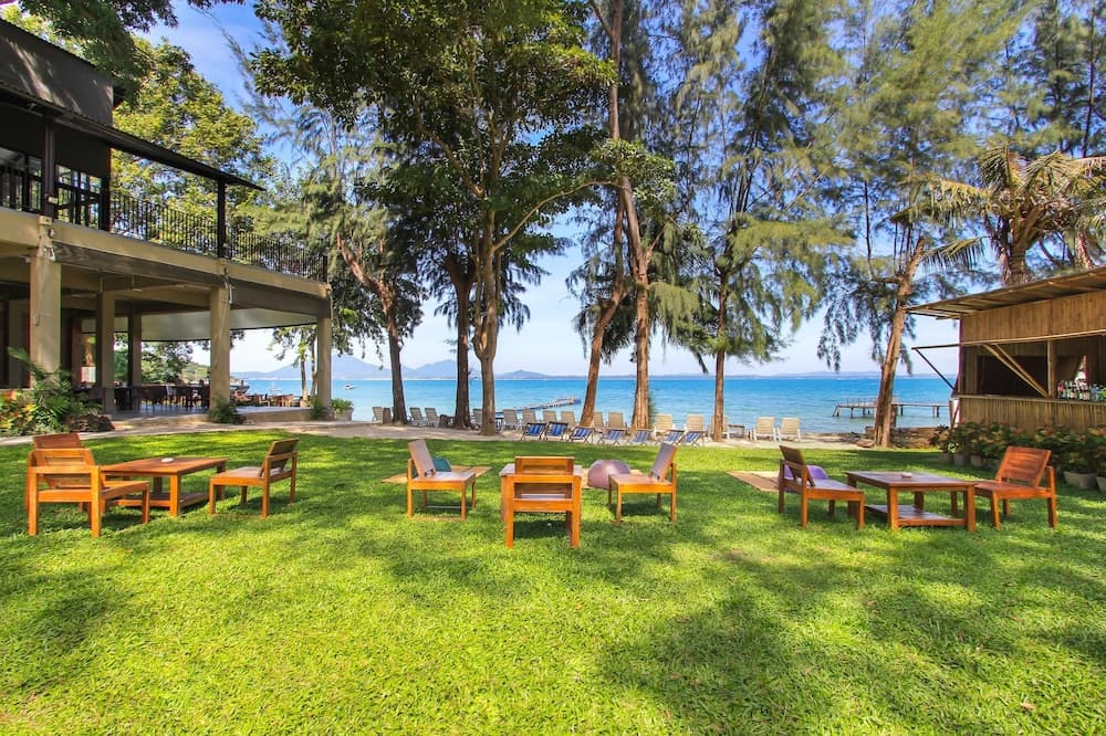 Samed Hideaway Resort