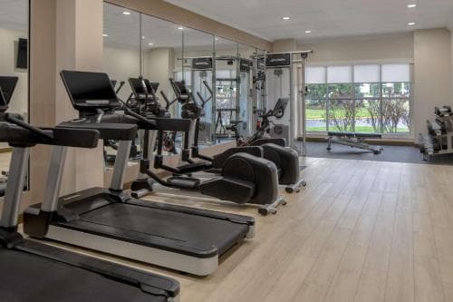 DoubleTree Suites by Hilton Hotel Mt. Laurel