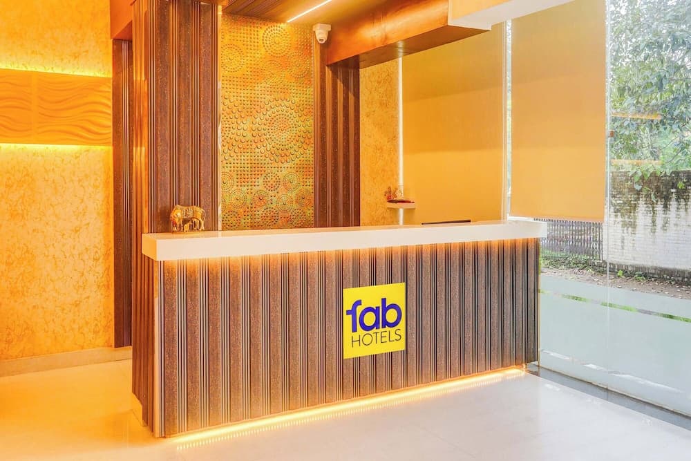 Fabhotel Zion Inn