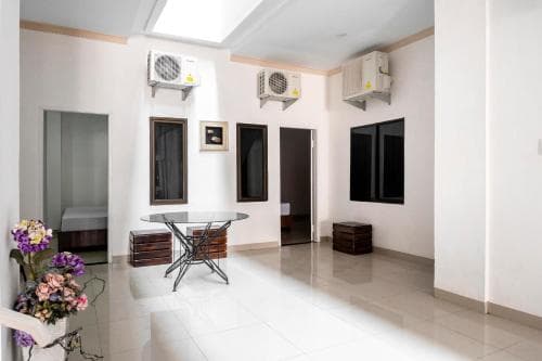 RedDoorz Syariah near Stadion Teladan Medan