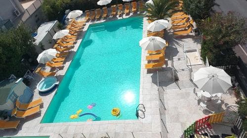 Tre Rose Hotel