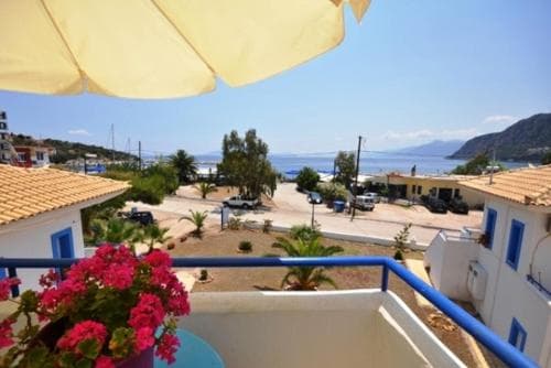 Hotel Avra