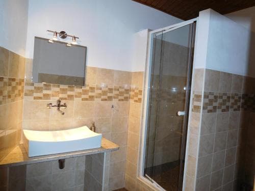 Hotel V Nebi
