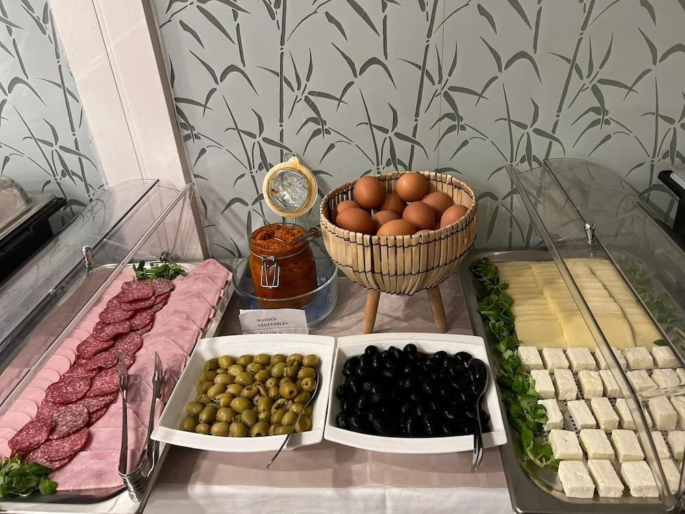 Elizeu Hotel