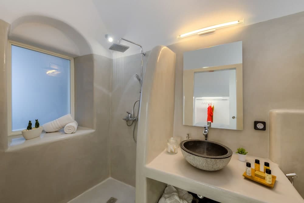 Antrum Villa