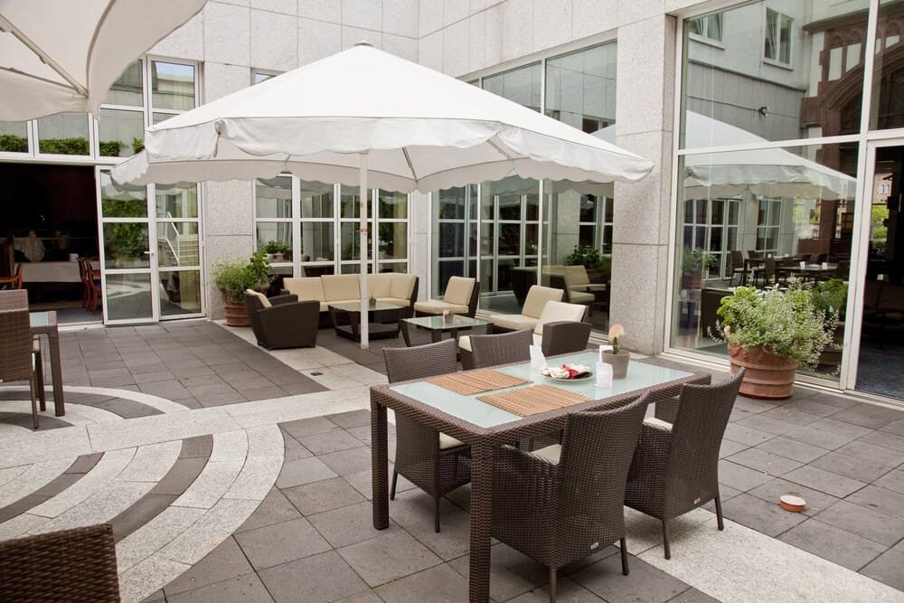Brunfels Hotel