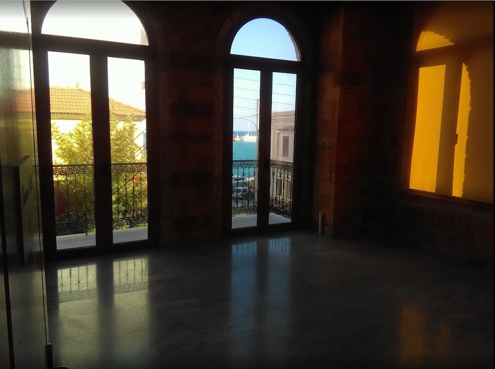 Chios City Inn