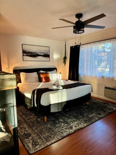 The Jeffrey Hotel