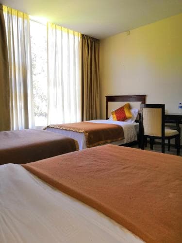 Zi Chen Hotel - Dali