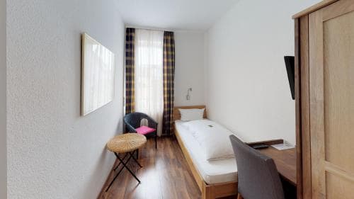 Hotel Frank