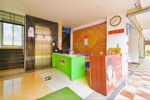 FabHotel Golden Leaf