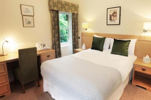 Victoria Square Hotel