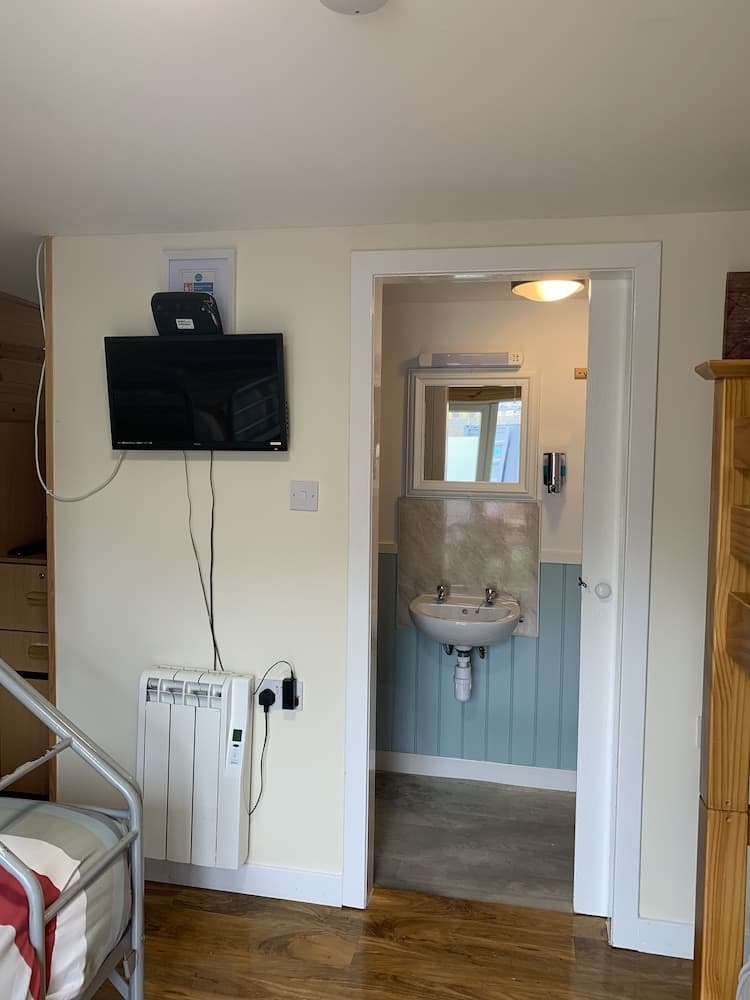 1 Loch Ness Hostel