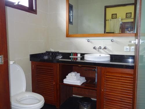 Bale Solah Lombok Holiday Resort