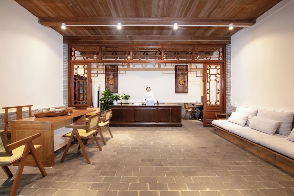Hidden Dragon Villa