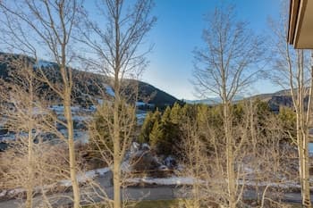 Frostfire Condominium at Mountain House