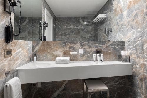 LHP Napoli Palace & SPA
