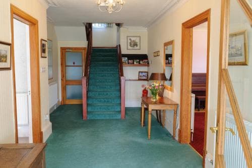 Alvey House