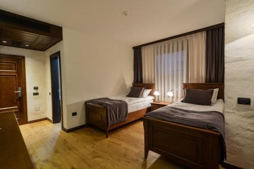 Hotel Barleti