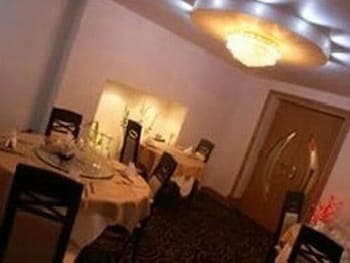 Chi Restaurant Restaurant with rooms