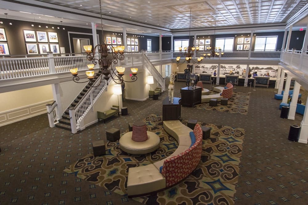 Cedar Point s Hotel Breakers