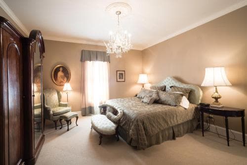 Lions Gate B&B