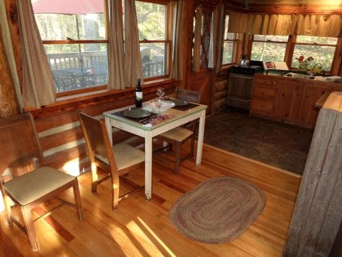 Lake Lucerne - Treehouse Cabin #01
