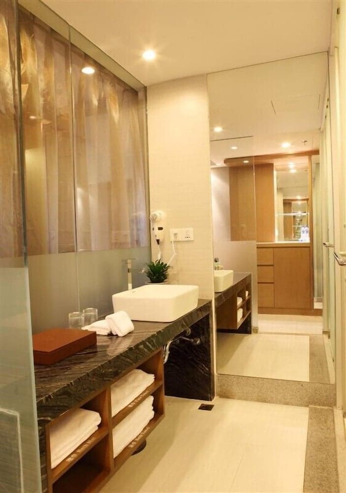 Downtown Hotel