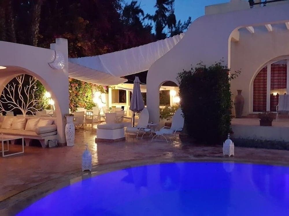 Villa Riadana
