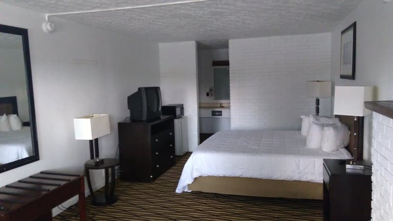 Affinity Inn and Suites