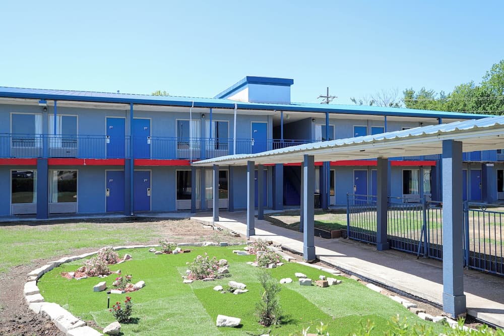 Express Inn