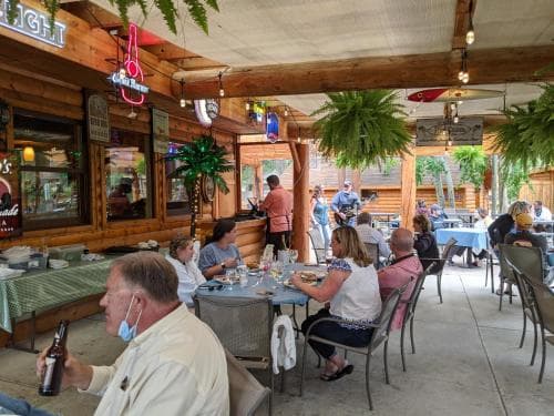 Daven Haven Lodge & Cabins