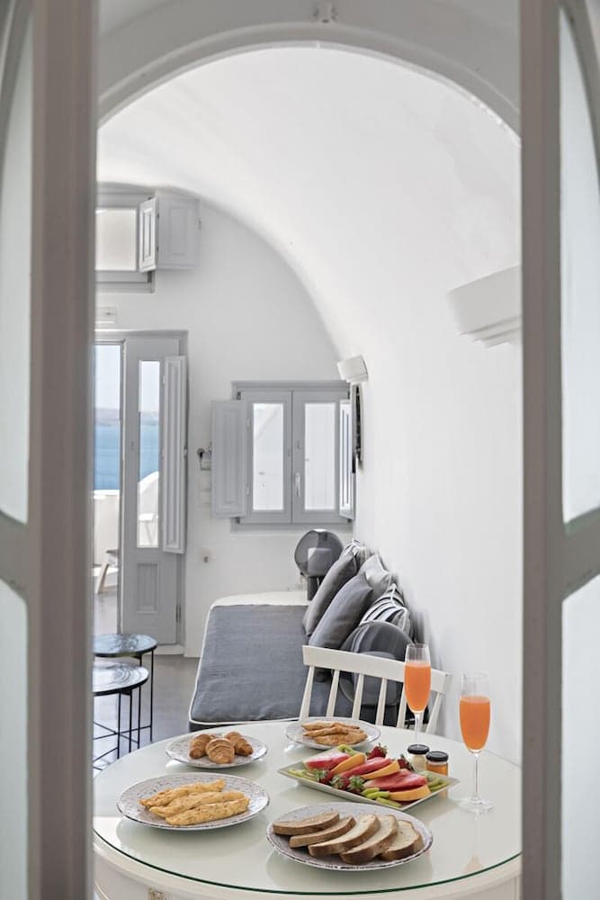 Helianthus Suites