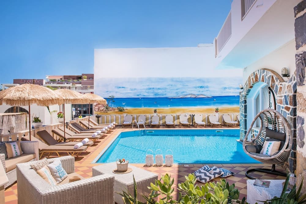Mistral Hotel