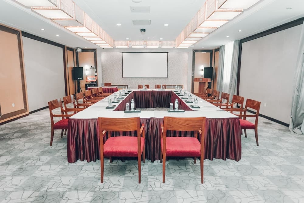 Soluxe Hotel Almaty