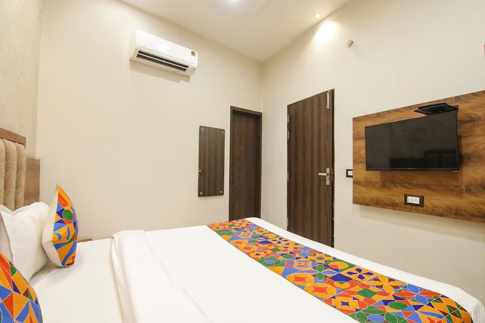 Fabhotel Orio