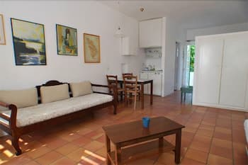 Alkyonis Villas