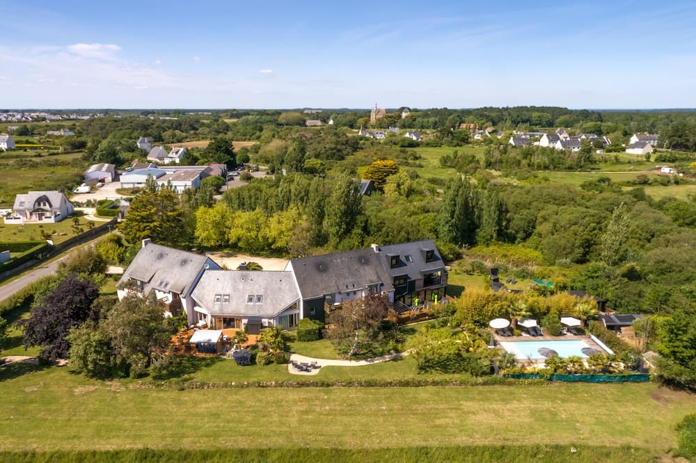Carnac Lodge Hotel & Spa
