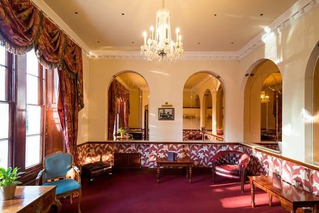 Glebe Hotel