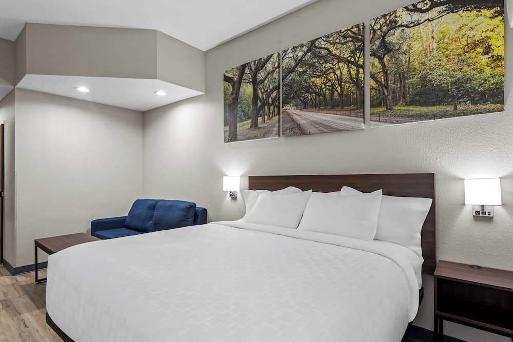 Jesup Inn & Suites