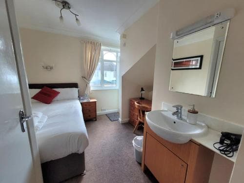 Cornerways Guest House