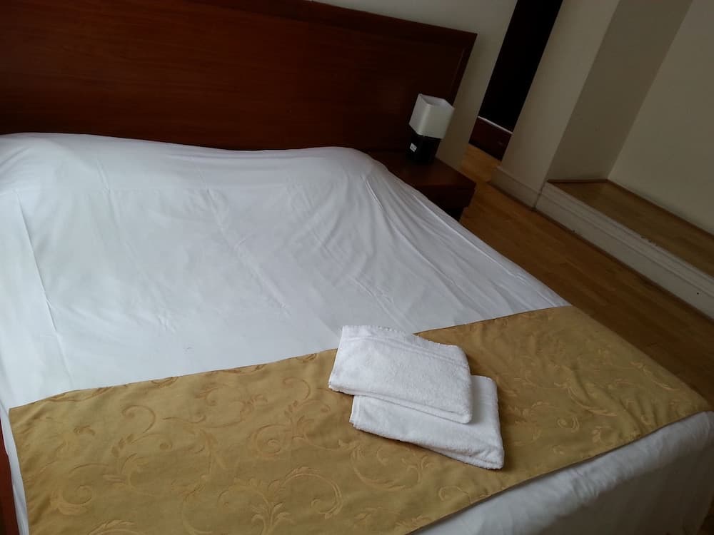 Corner House Hotel
