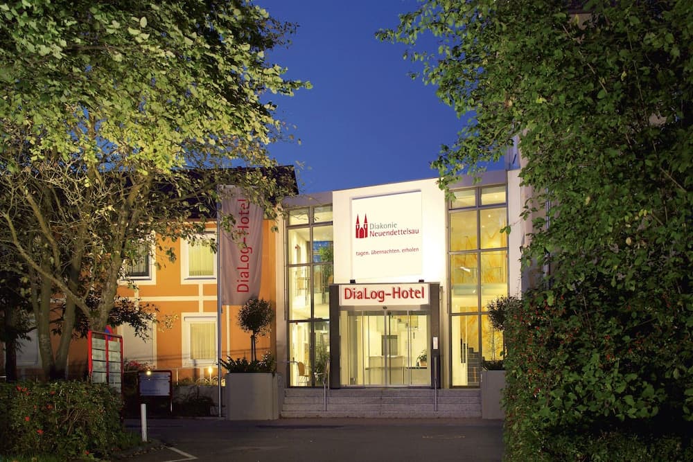 DiaLog Hotel