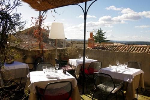 Hostellerie et la parenthese uzes